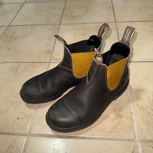 Blundstone brown leather / yellow 9-1/2